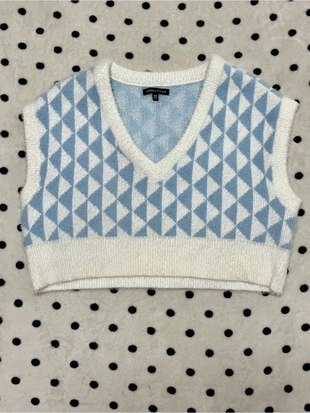 Kendall & Kylie Cropped Sweater Vest Size XS